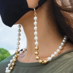 ZENZII Matte Gold And Pearl Eyeglass Chain